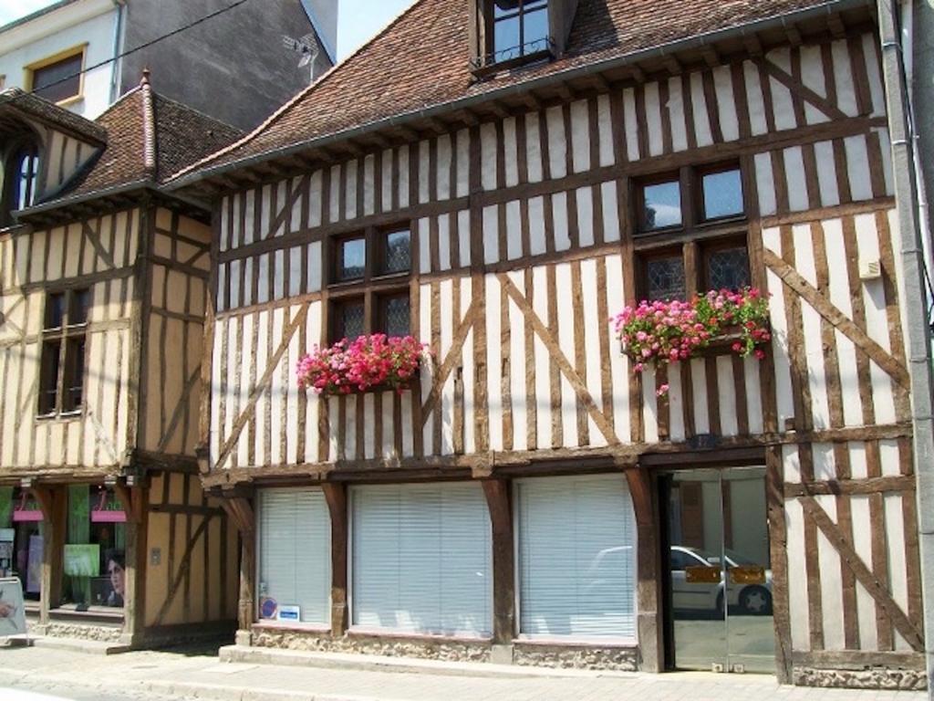 Le Clos Saint Nizier Troyes Exterior foto