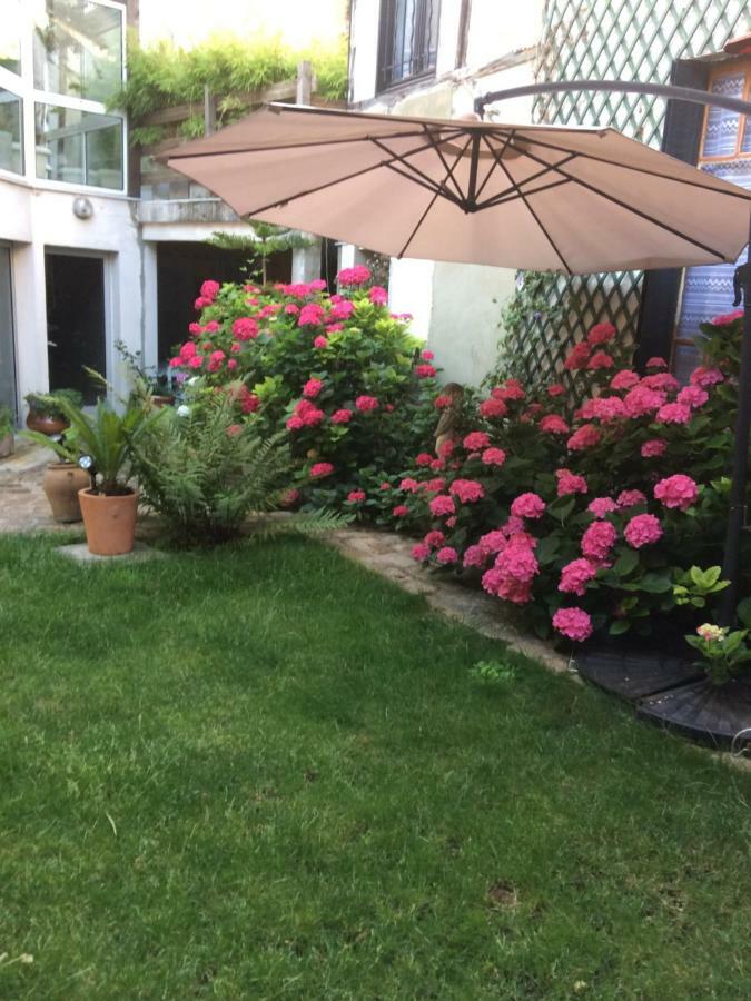 Le Clos Saint Nizier Troyes Exterior foto